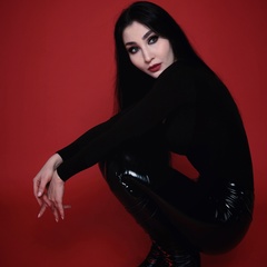 Aina Blackthorn, Москва