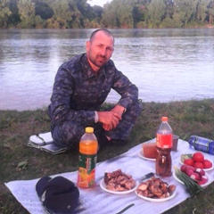 Аслан Аслан, Грозный