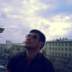 Elaman Usenov, Москва