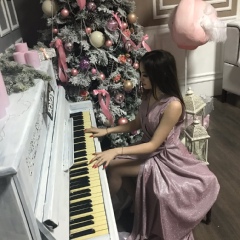 Камила Куксенко, 27 лет