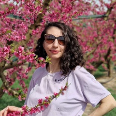 Tatevik Yaralyan, 38 лет