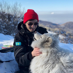 Ерик Утепов, Алматы