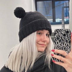 Лена Заяц