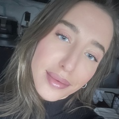Виолета Утенкова, Санкт-Петербург