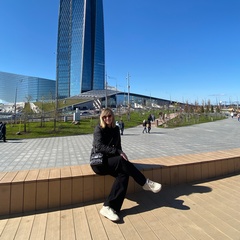 Оля Самсонова