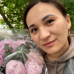 Алия Бикенова, 32 года