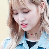 Hirai Momo