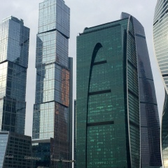 Анна Папулина, Москва