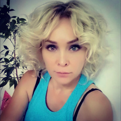 Елена Александрова