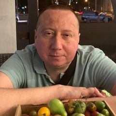 Михаил Остапенко, 47 лет