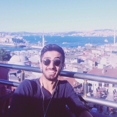 Maruf Muzaffari, İstanbul