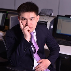 Сакен Джунисов, Алматы