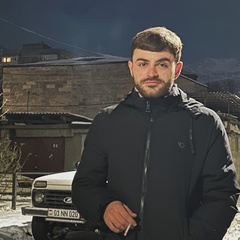 Ваге Баласанян, 24 года, Капан