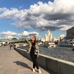 Алёна Матюгина, Москва