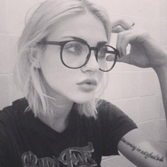 Frances Bean-Cobain, 32 года, Los Angeles