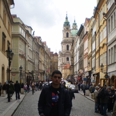 Arman Abrahamyan, Praha