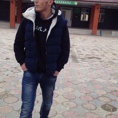 Анзор Кушиев, Грозный